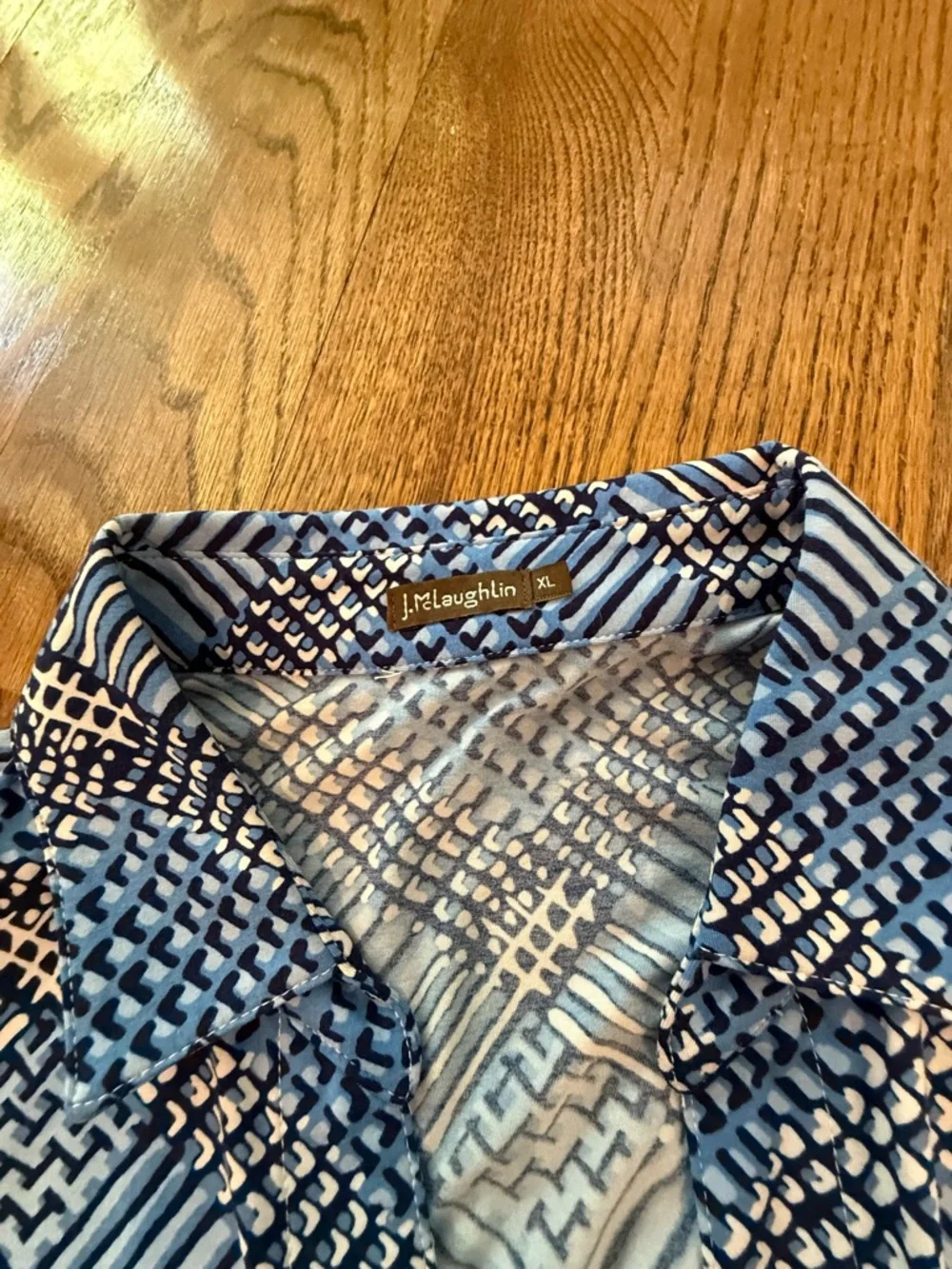 J. McLaughlin Blue 3/4 Sleeve Collared Button Top Coastal Nautical size XL - Picture 2 of 5